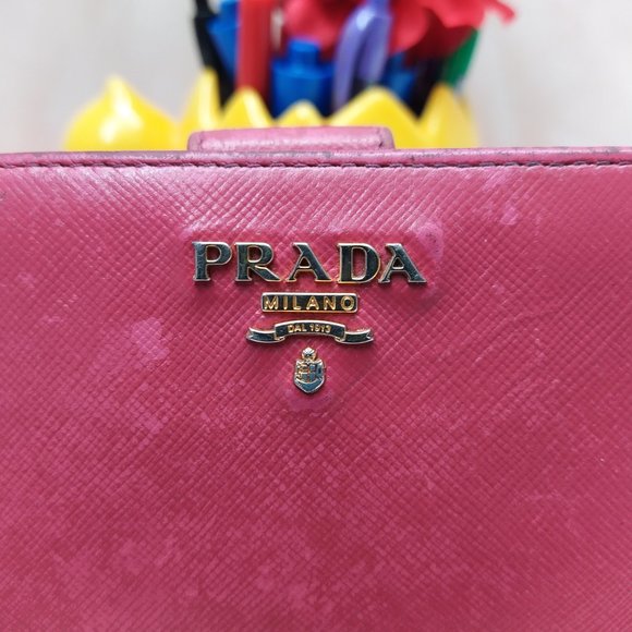 Prada Red Leather Credit Card Bifold Wallet - Picture 2 of 16